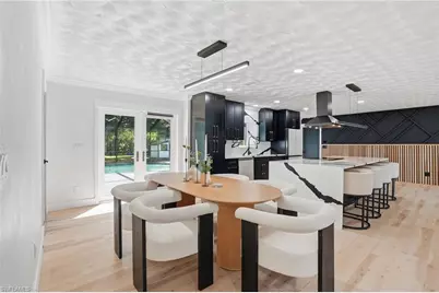 3931 W Riverside Dr, Fort Myers, FL 33901 - Photo 4