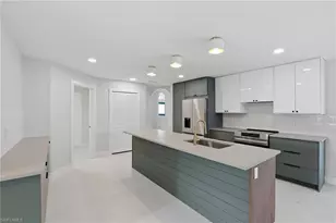 627 SW 56th St, Cape Coral, FL 33914 - Photo 10