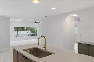 627 SW 56th St, Cape Coral, FL 33914 - Photo 8