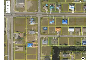 821 NE 15th Ln, Cape Coral, FL 33909 - Photo 8