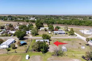 428 Ave D NW, Moore Haven, FL 33471 - Photo 38