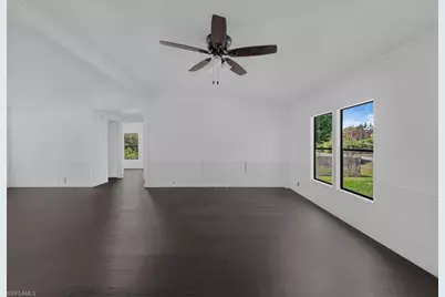 428 Avenue D NW, Moore Haven, FL 33471 - Photo 6