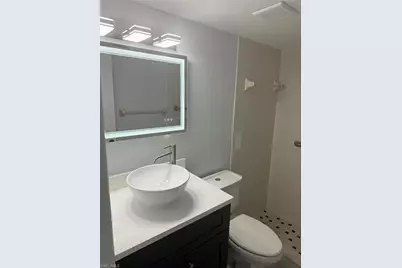 1100 Pondella Rd #703, Cape Coral, FL 33909 - Photo 12