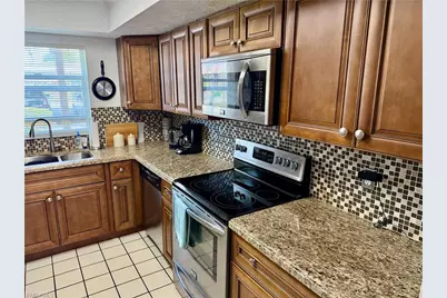 806 SE 46th St #1F, Cape Coral, FL 33904 - Photo 2