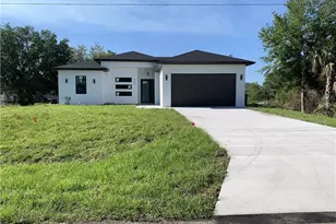 442 Redwing St, Lehigh Acres, FL 33974 - Photo 1