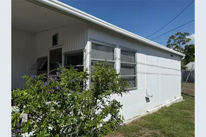 120 Lantern Pl, North Fort Myers, FL 33917 - Photo 8