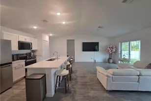 4421 NE 15th Pl, Cape Coral, FL 33909 - Photo 2