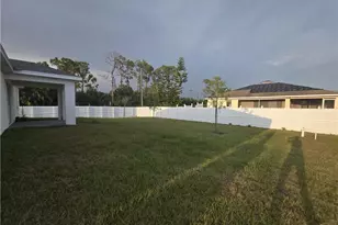 4421 NE 15th Pl, Cape Coral, FL 33909 - Photo 14