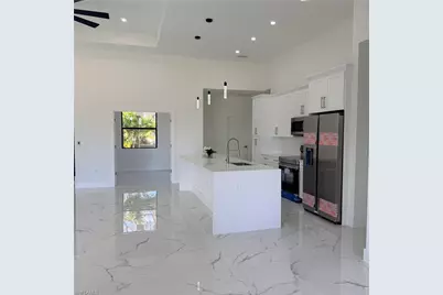 800 E 7th St, Lehigh Acres, FL 33972 - Photo 14