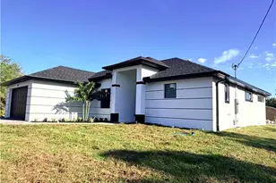 800 E 7th St, Lehigh Acres, FL 33972 - Photo 4