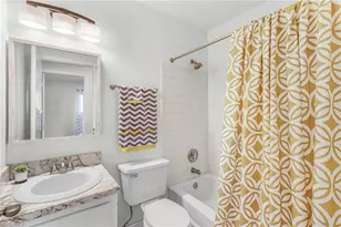 5839 Vancouver Cir, Fort Myers, FL 33907 - Photo 16