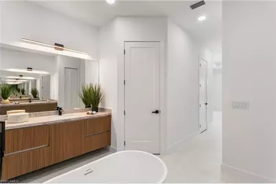 3300 NW 1st Ter, Cape Coral, FL 33993 - Photo 32