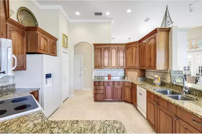 15930 Catalpa Cove Dr, Fort Myers, FL 33908 - Photo 14