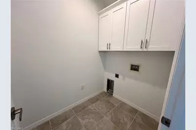 628 Falls Ln, Lehigh Acres, FL 33974 - Photo 38