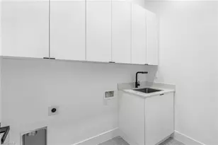 2903 10th St SW, Lehigh Acres, FL 33976 - Photo 28