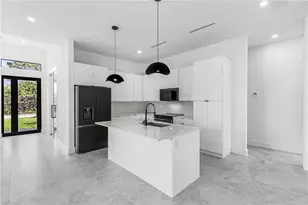 2903 10th St SW, Lehigh Acres, FL 33976 - Photo 22