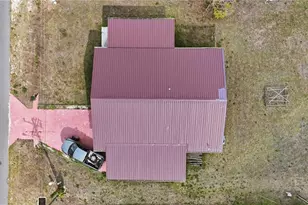 2405 Zoysia Ln, North Fort Myers, FL 33917 - Photo 32