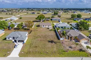 2113 NE 15th Terrace, Cape Coral, FL 33909 - Photo 10