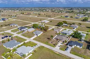 2113 NE 15th Terrace, Cape Coral, FL 33909 - Photo 24