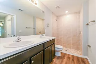 719 SW 13th Terrace, Cape Coral, FL 33991 - Photo 12