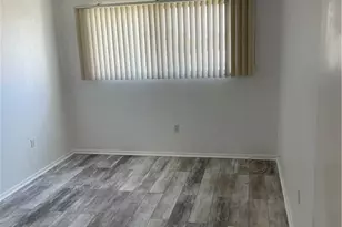 4906 Victoria Dr, Cape Coral, FL 33904 - Photo 12