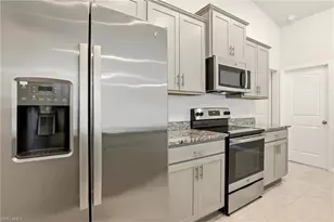 3600 NE 20th Pl, Cape Coral, FL 33909 - Photo 14