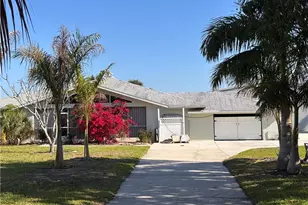 4473 E Riverside Dr, Fort Myers, FL 33905 - Photo 2