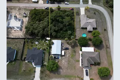 3716 Kessler St, Fort Myers, FL 33905 - Photo 2