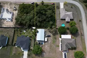 3716 Kessler St, Fort Myers, FL 33905 - Photo 2