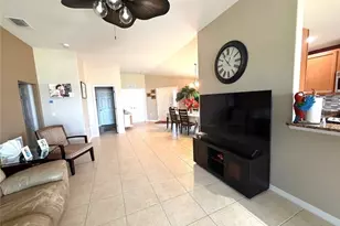 2609 Clairfont Ct, Cape Coral, FL 33991 - Photo 8