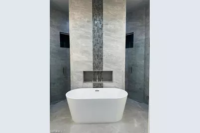 2813 NW 14th Ter, Cape Coral, FL 33993 - Photo 4