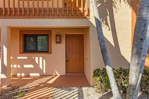 17425 Birchwood Ln, Fort Myers, FL 33908 - Photo 6