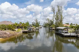 1645 NW 39th Ave, Cape Coral, FL 33993 - Photo 4