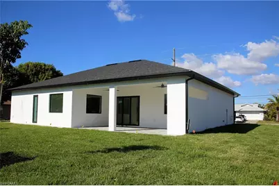 214 SE 8th St, Cape Coral, FL 33990 - Photo 24