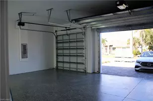 214 SE 8th St, Cape Coral, FL 33990 - Photo 26