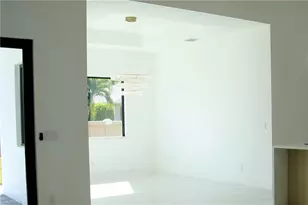 214 SE 8th St, Cape Coral, FL 33990 - Photo 6