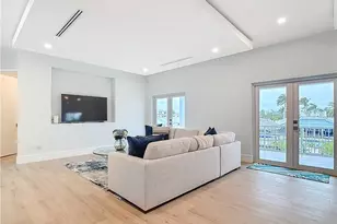 445 Madison Ct, Fort Myers Beach, FL 33931 - Photo 6