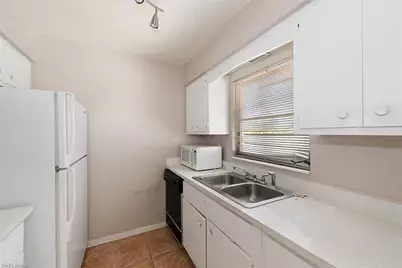 712 Joel Blvd, Lehigh Acres, FL 33936 - Photo 14