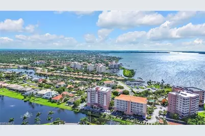 14819 Laguna Dr #403, Fort Myers, FL 33908 - Photo 32