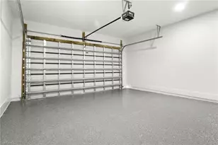 923 Alcalde St E, Lehigh Acres, FL 33974 - Photo 18