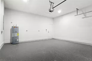 923 Alcalde St E, Lehigh Acres, FL 33974 - Photo 20