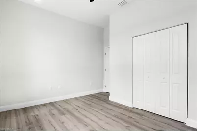 923 Alcalde St E, Lehigh Acres, FL 33974 - Photo 14