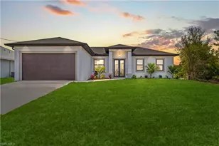 2705 Darlene Pl, Lehigh Acres, FL 33971 - Photo 2