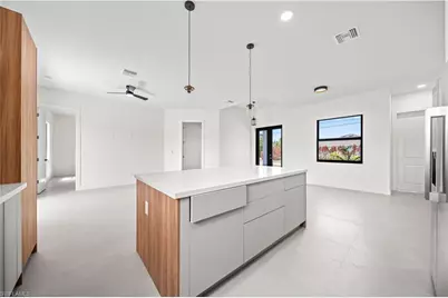 2705 Darlene Pl, Lehigh Acres, FL 33971 - Photo 24