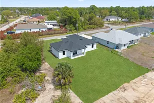 2705 Darlene Pl, Lehigh Acres, FL 33971 - Photo 34