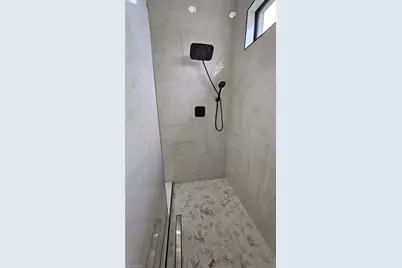 1402 5th Ave, Lehigh Acres, FL 33972 - Photo 8