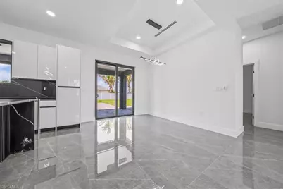 100 SW 17th Pl, Cape Coral, FL 33991 - Photo 10