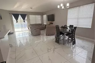 302 NW 24th Ave, Cape Coral, FL 33993 - Photo 4