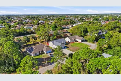 3005 14th St W, Lehigh Acres, FL 33971 - Photo 6