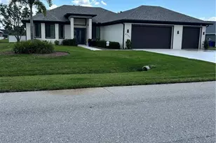 6730 Eagle Tree Ct, North Fort Myers, FL 33917 - Photo 1